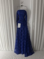 فستان دانتيل ناعم فخم