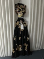 طقم اسود مشجر