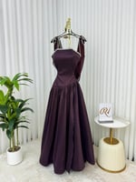 فستان عنابي خياال