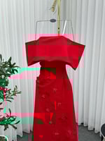 فستان احمر ورود مطرزه