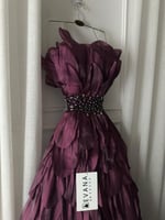 فستان زواج منفوش