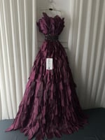 فستان زواج منفوش