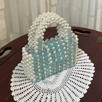 شنطة خرز ازرق ولؤلؤ 02