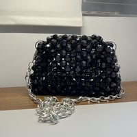 شنطة لون اسود حجم صغير