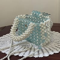 شنطة خرز ازرق ولؤلؤ 02