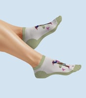 Flora | فلورا – شراب قصير بتطريز لفتاة بين الزهورر