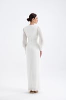 فستان سهرة شيفون مطرز بالأحجار وفتحة رقبة على شكل...