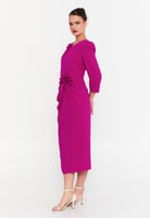 فستان سهرة متوسط الطول بتصميم ميدي ناعم ومريح