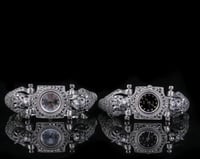 وصل حديثًا ساعة الفهد الكلاسيكية من المجوهرات الرا...