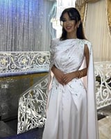 فساتين للحفلات الراقصة من الخرز الكريستالي