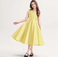 الدانتيل مغرفه بطول الركبه Yzymanal