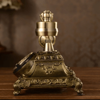 الهاتف الأوروبي العتيقة مع تصميم الإتصال الهاتفي ا...