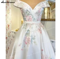 فستان ملون من الشيفون