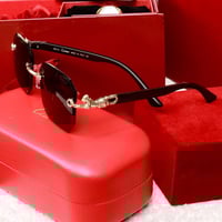 هدية نسائية من كارتير