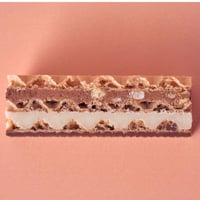 مانر سناك مينيز" بحشوة الحليب والبندق. 300جم