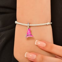 تعليقة القبعة