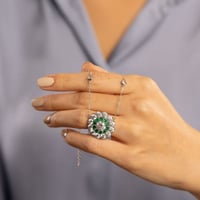 قلادة زهرة النفل فضة عيار 925