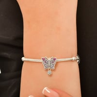 تعليقة فراشتي