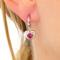 فضة عيار 925 مرصع بأحجار زركون - حلق قلب صغير