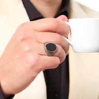خاتم رجالي دائري حجر اسود - فضة عيار 925 - خاتم ال...