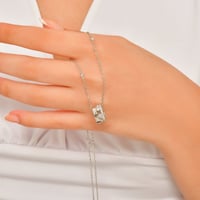 قلادة الروح لون فضي وأحجار الزيركون الماسية