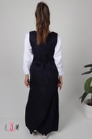 مريول كحلي شيال صدر مربع مع قصات جانبية