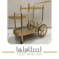 عربة تقديم للشاي والقهوة