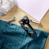 دبابيس دباسة يدوية – Staples Gun Wire م/ KQ6464