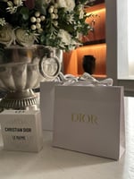 لوشن ديور لليدين مع الكيس كبير