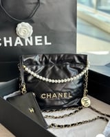 شنطة شانيل الجديدة مع البوكس