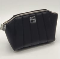 شنطة جفنشي مع بوكس