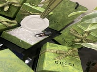 تعليقة سيارة حجر معطر من قوتشي