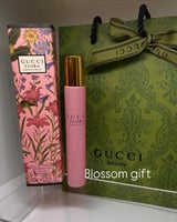 عطر قوتشي فلور 7 مل + كيس