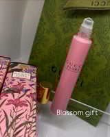 عطر قوتشي فلور 7 مل + كيس