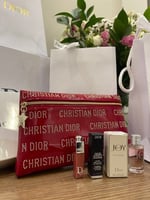 مجموعة ديور (بوتش +قلوس + عطر )