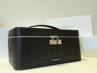 شنطة جفنشي كبيره