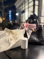 سكارف ديور مع البوكس وكيس ديور مزخرف