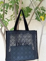 شنطة ديور كبيرة