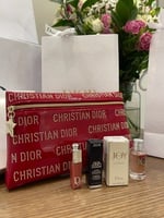 مجموعة ديور (بوتش +قلوس + عطر )