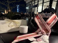 سكارف ديور مع البوكس وكيس ديور مزخرف