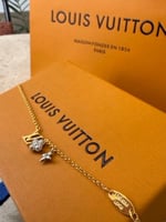 اسوارة مع البوكس والكيس