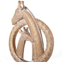 تحفة بشكل رأس زرافة