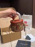 شنطة كوتش ماستر كروس تريل 12 Trail 12 Crossbody