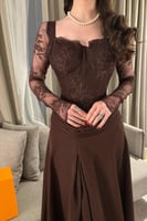 فستان بني دانتيل