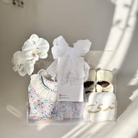 هدية مواليد بنات Max