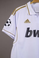 طقم ريال مدريد 2013