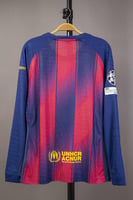 طقم برشلونة الاساسي كم طويل 2026/2025