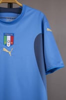 طقم منتخب ايطاليا الاساسي 2006