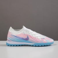 جزمة كرة قدم Nike