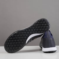 جزمة كرة قدم